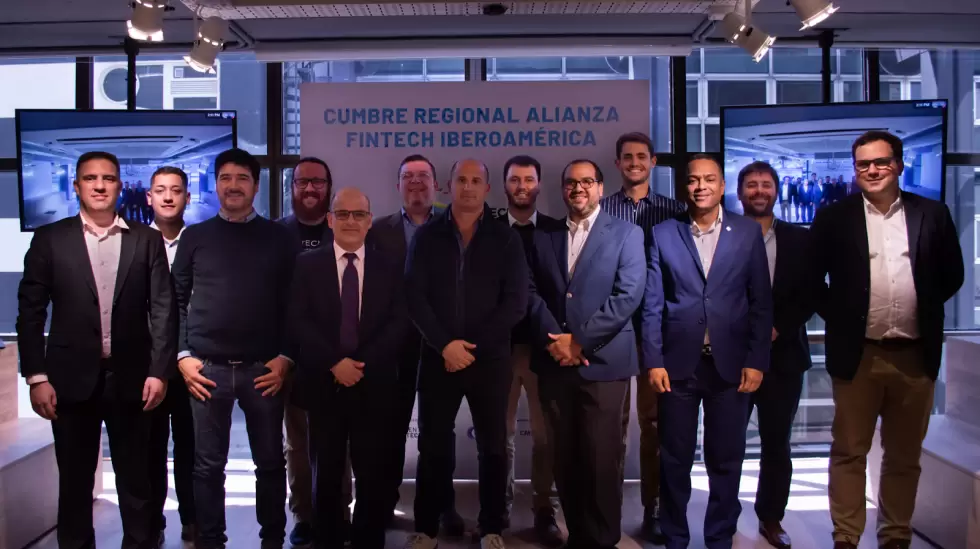 Desde adentro, construir regulación y más profesionales: los desafíos que enfrentan las fintechs de América Latina.